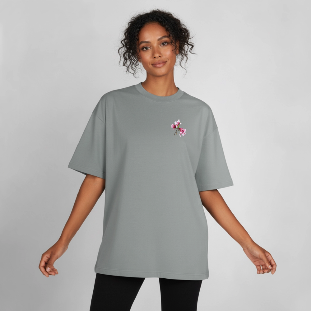 Still Growing - misty grey